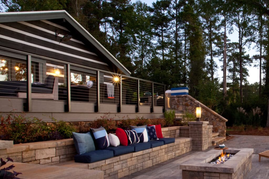 Misty Mill is a show house designed and renovated by Chip Wade. Rustic meets modern in this gorgeous log cabin home in Georgia, featuring Feeney DesignRail® with Horizontal CableRail infill both indoors and out. More information at https://mistymill.com/