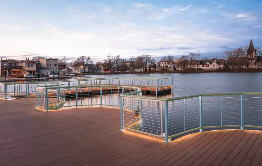 Lake Fowler revitalization project featuring Feeney DesignRail® and rail lighting